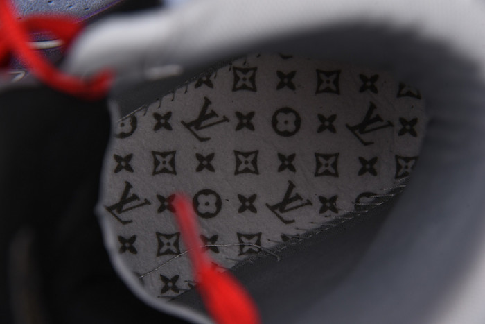 l0vt sneaker