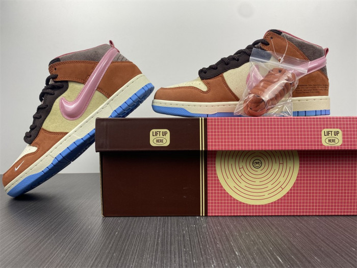 social status x dunk mid 