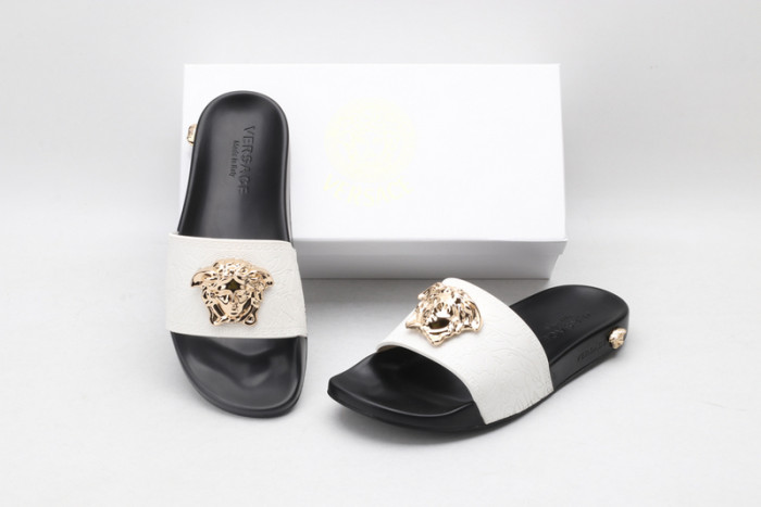vers slippers