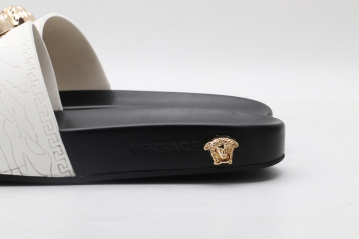 vers slippers