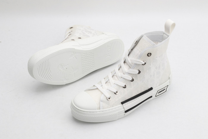 d10r b23 homme kaws high top sneaker