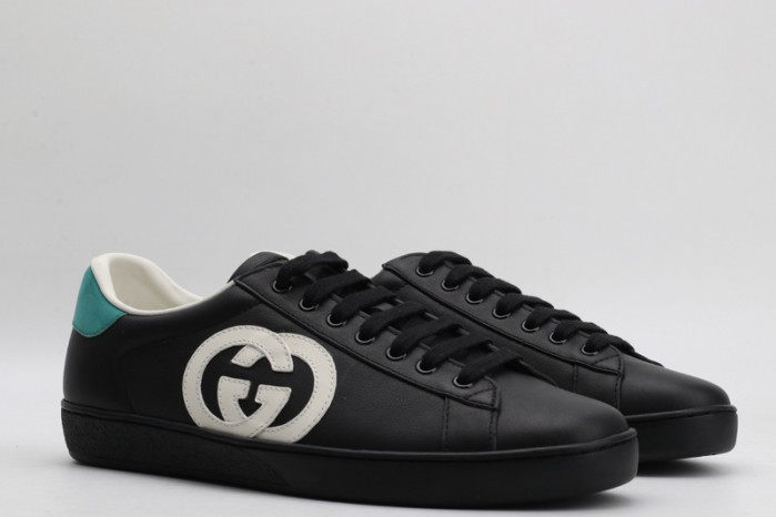 gucc ace embroidered low-top sneaker