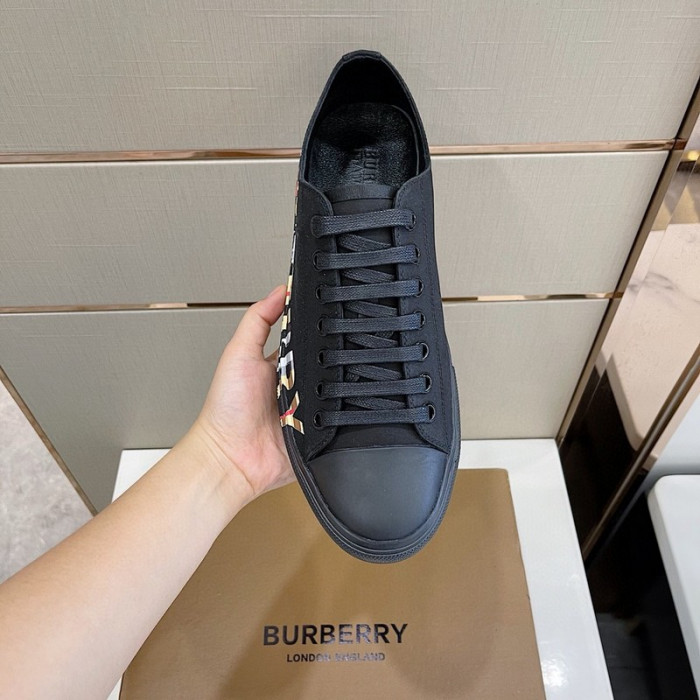 bur sneaker