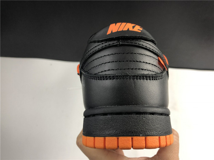 ofw x nike dunk low ct0856-005