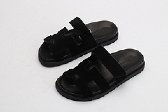 herm*s  slippers
