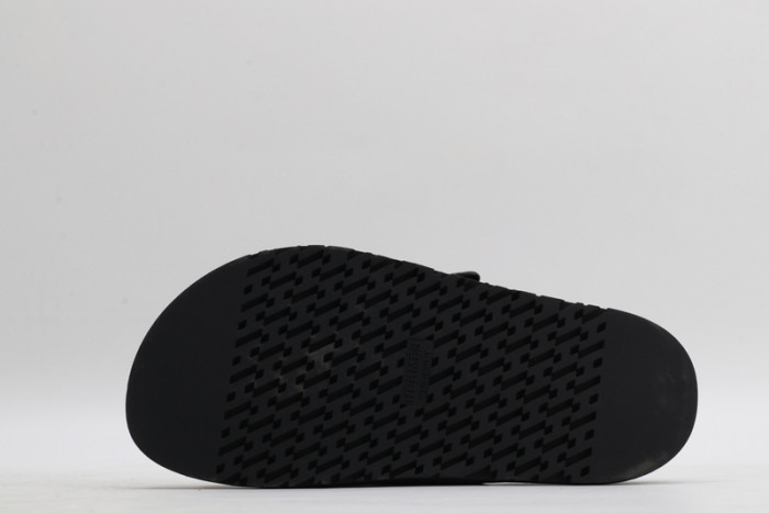 herm*s  slippers