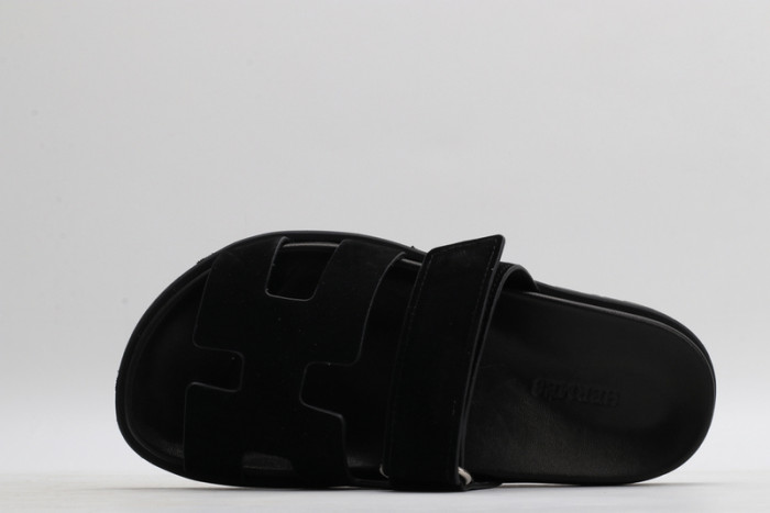 herm*s  slippers