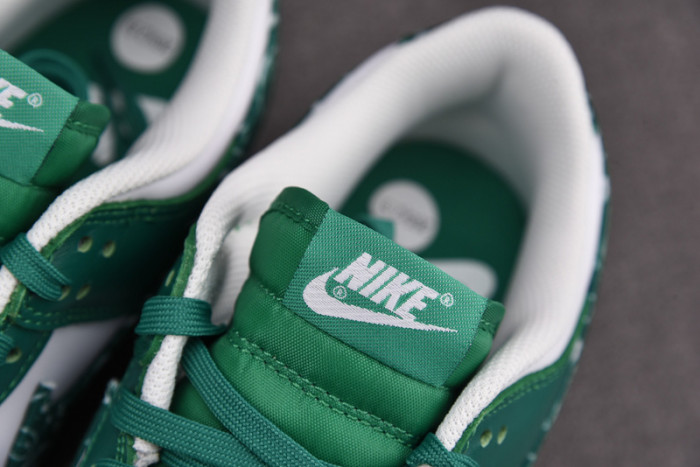 nike dunk low essential paisley pack green - dh4401-102