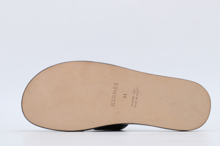 herm*s slippers