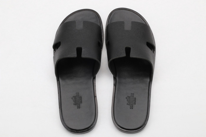 herm*s  slippers