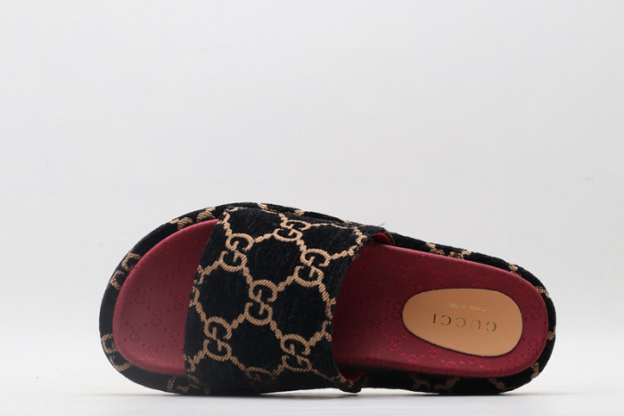 gucc slippers