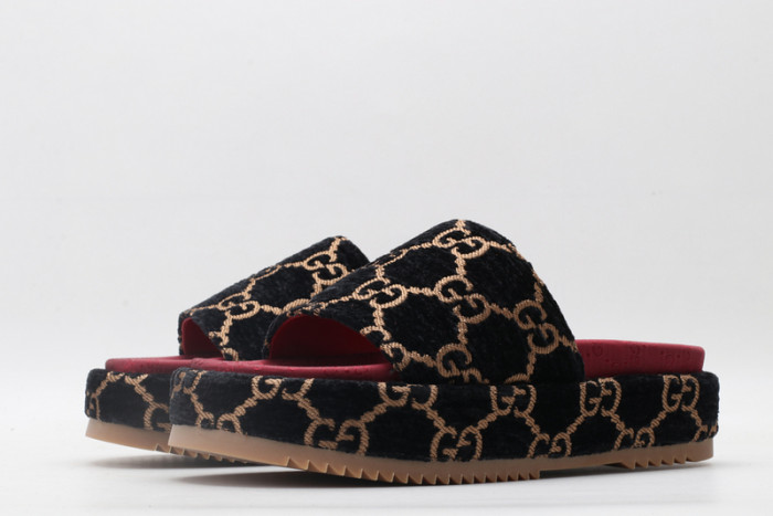 gucc slippers