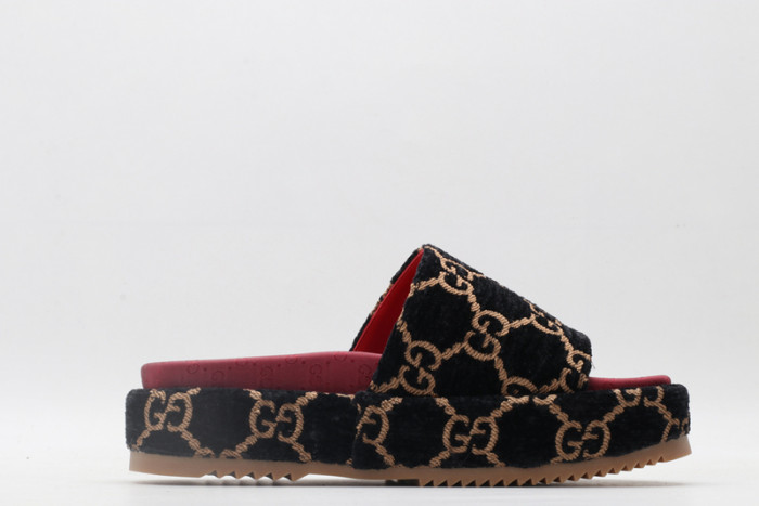 gucc slippers