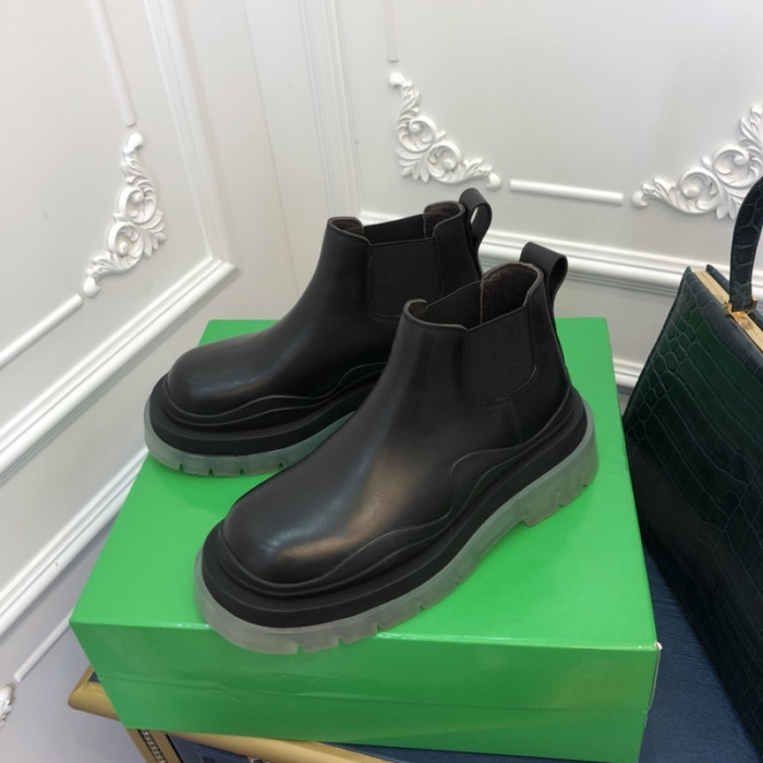 Bo*te*ga ve*ne*ta boots