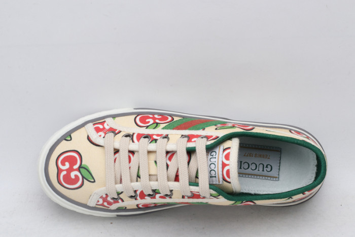 gucc  sneaker