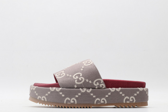 gucc slippers