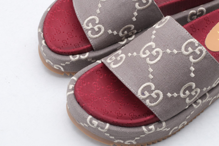 gucc slippers