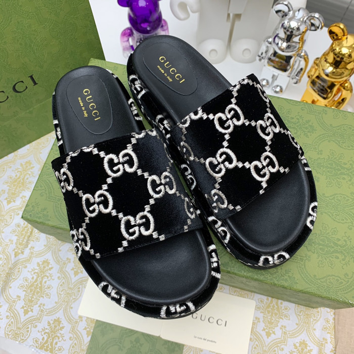 gucc slippers