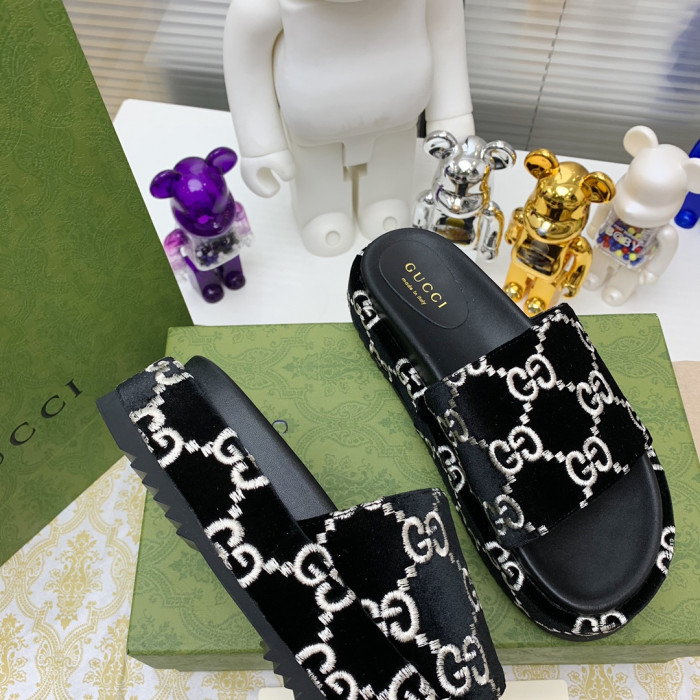 gucc slippers