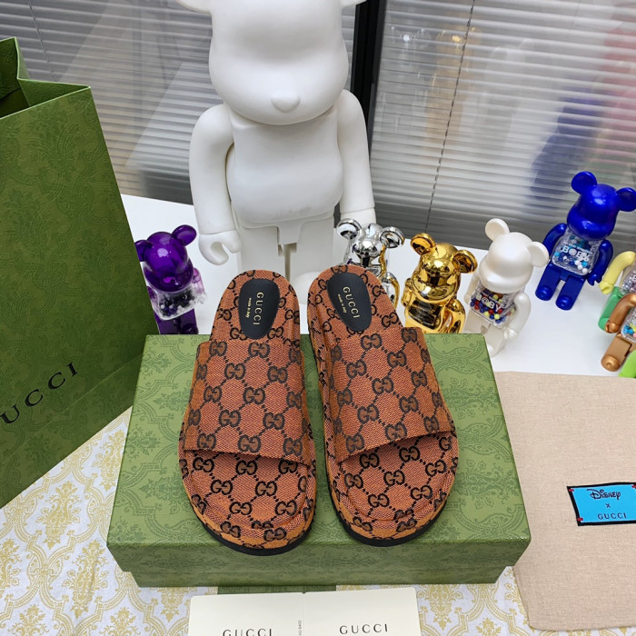 gucc slippers