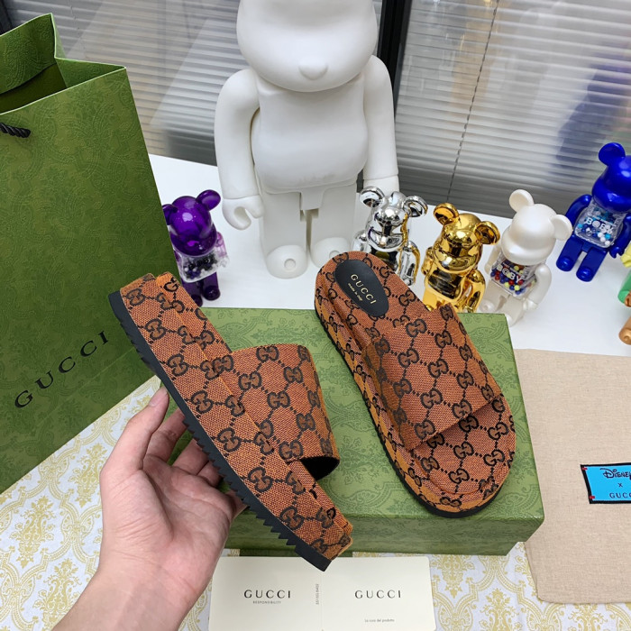 gucc slippers