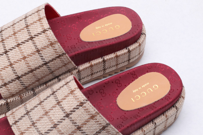 gucc slippers