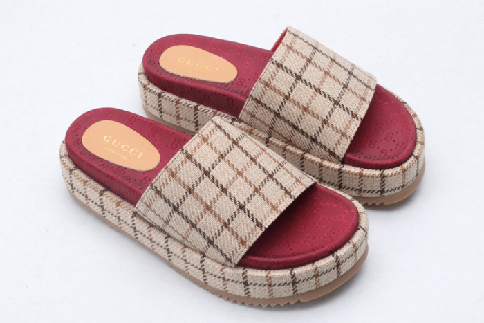 gucc slippers
