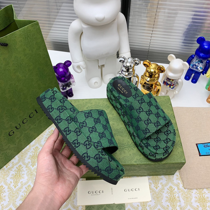 gucc slippers