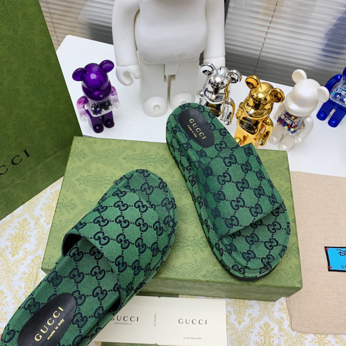 gucc slippers