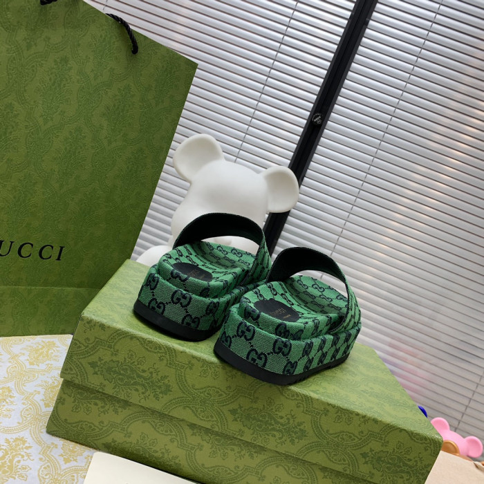 gucc slippers