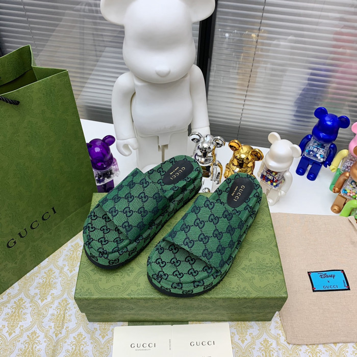gucc slippers