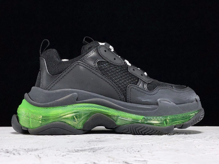blcg sneaker triple.s.gomma noir green  541624-w0901-2140