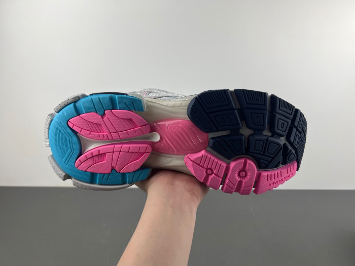 Ba*len*cia*ga -runner
