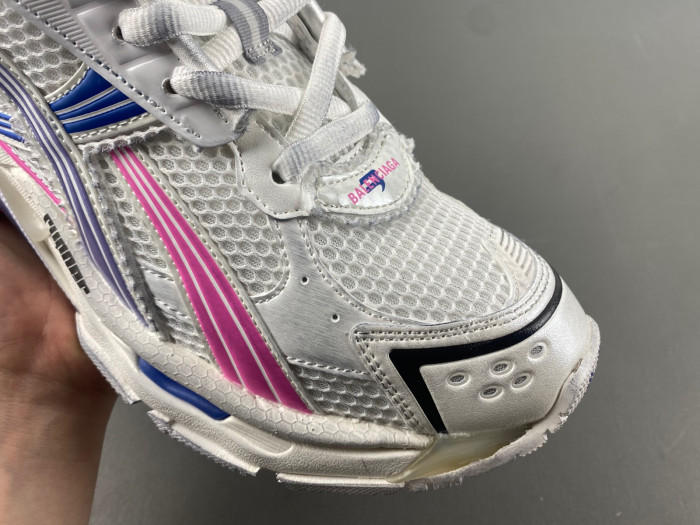 Ba*len*cia*ga -runner