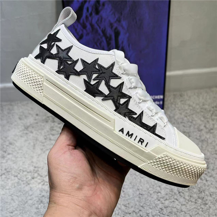 a*iri low sneakers