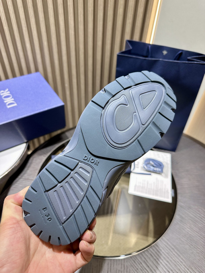 b30 sneaker