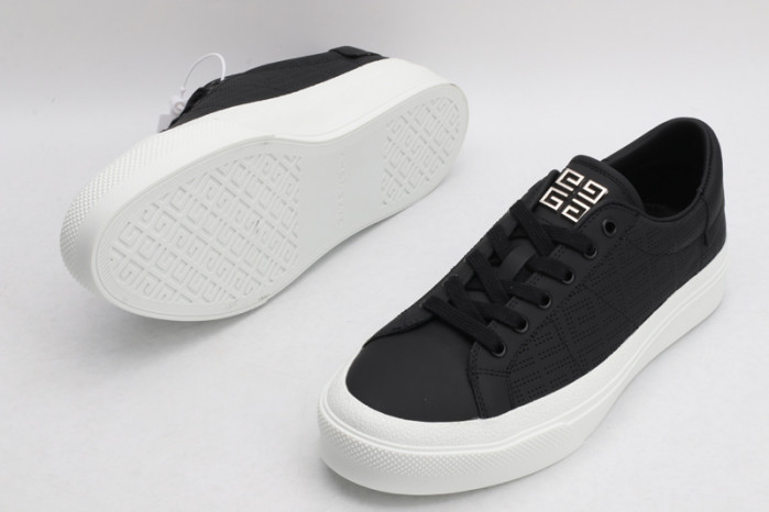 gi_venchy sneaker