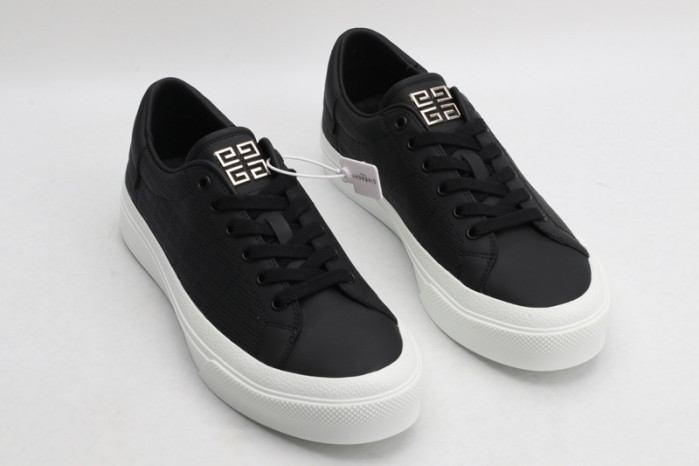 gi_venchy sneaker