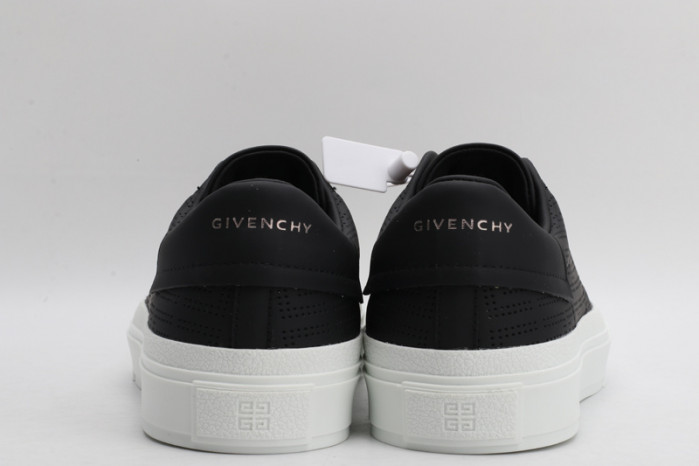 gi_venchy sneaker