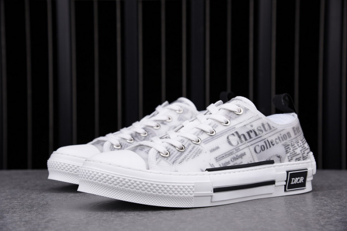 d10r b23 oblique low top sneaker