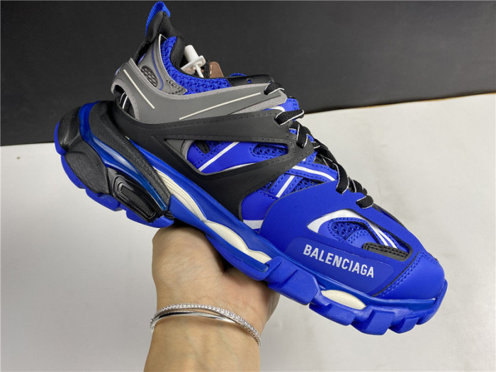 blcg track trainer  blue and black 542436 w3ac1 2047