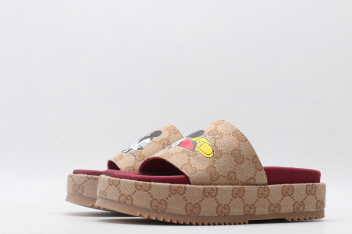 gucc slippers