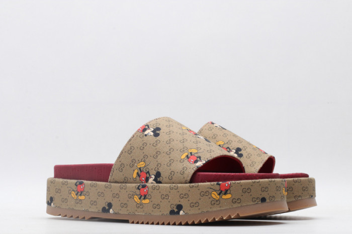 gucc slippers