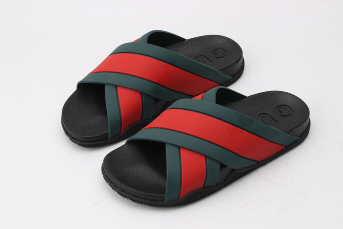 gucc slippers