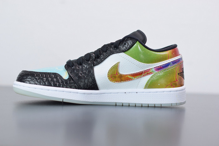 air jordan 1 low galaxy cw7309-090