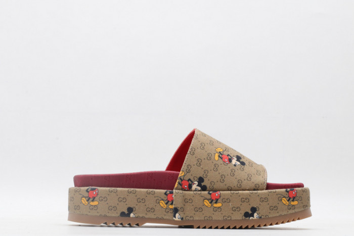gucc slippers