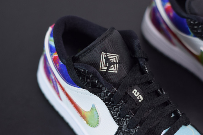 air jordan 1 low galaxy cw7309-090