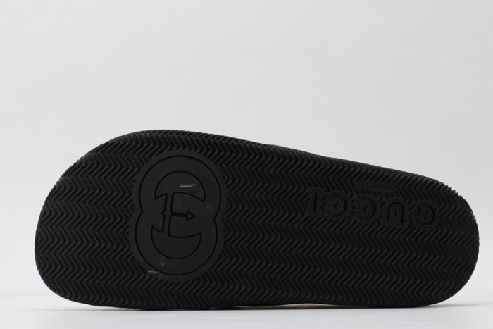 gucc slippers