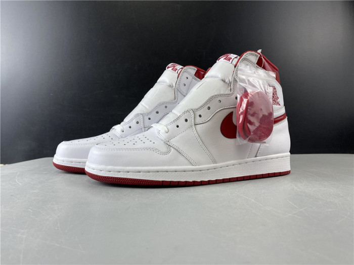 air jordan 1 retro metallic red (2017) 555088-103
