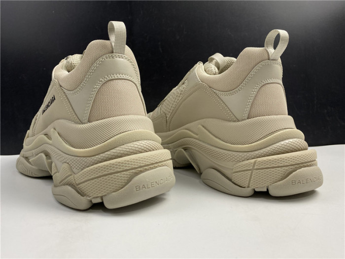 blcg sneaker triple.s.gomma  536737 w2fw1 9700